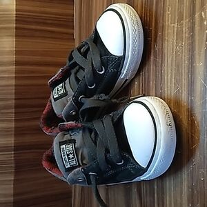 Converse 10 toddler gray black red plaid inside
